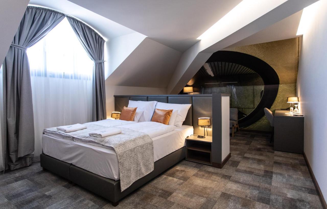 Artis Boutique Hotel Szombathely Exterior foto