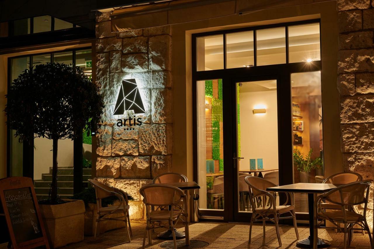 Artis Boutique Hotel Szombathely Exterior foto
